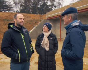 Kevin McCloud's Initial site visit to Bigbury Hollow, a Para 80 (PPS 7), energy efficient, passive house. Designed by Hawkes Architecture and featured on Channel 4's Grand Designs.